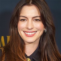 Anne Hathaway  | Wikimedia Commons