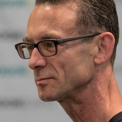 Chuck Palahniuk